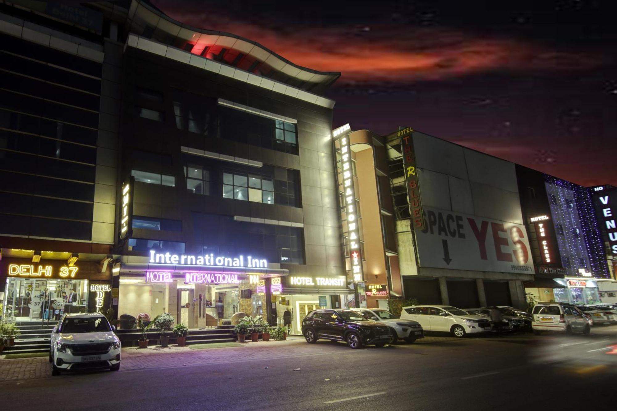 Hotel Delhi 37 By Star Group Near Delhi Airport New Delhi Extérieur photo